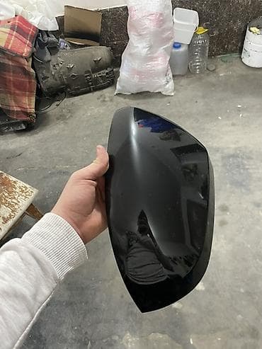 Məhsul: Avtomobil yan güzgü qapağı (korpus üst qapağı) Rəng: Parlaq