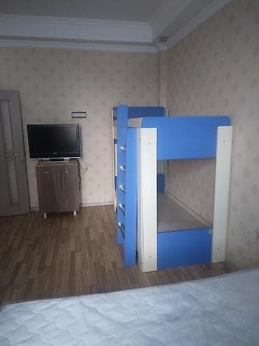 kiraye ev bayil: Xırdalanda Aytac restoranın yanında Yeni tikili binada 4mərtəbəli — 1