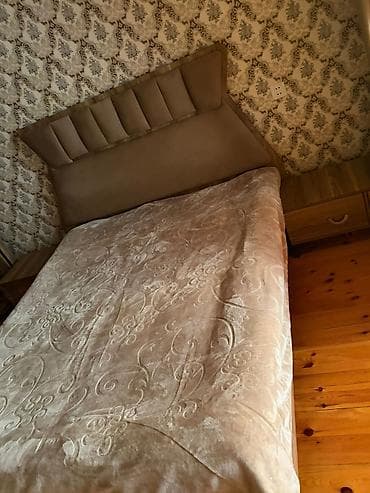 Ev üçün mebel: İki nəfərlik yataq dəsti

- Ölçü: 160x200 sm — 1