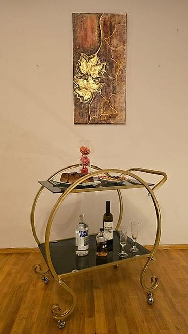 Qızılı çərçivəli servis/barenin arabası - Material: metal qızılı