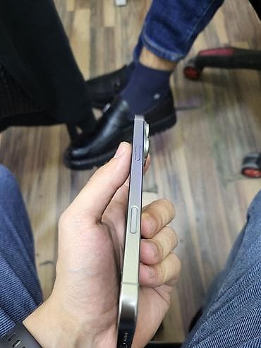 iphone 12 pro 2 el: IPhone 16 Pro Max, 256 GB — 3