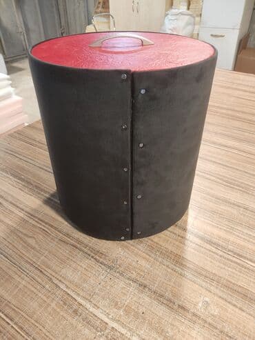 pisik yemeyi: Yuvarlaq dizaynlı, üzərində dəstəyi olan portativ pişik/kiçik heyvan — 8