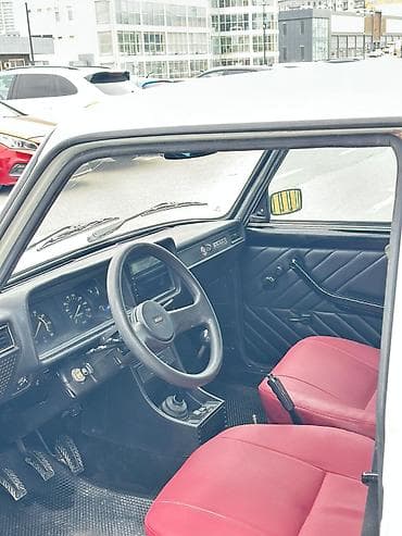 185 70 14: ВАЗ (ЛАДА) 2107: 1.6 л | 2009 г. 165000 км Седан — 5