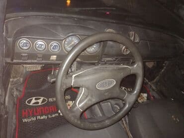 ваза напольная керамическая высокая: VAZ 2107 sedan - Kuzov: tünd mavi rəng, 4 qapı, xrom bəzəklər və — 8