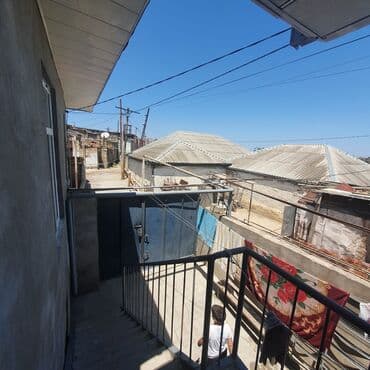 yevlax is elanlari: Binəqədi qəs. 4 otaqlı, 160 kv. m, Orta təmir — 2