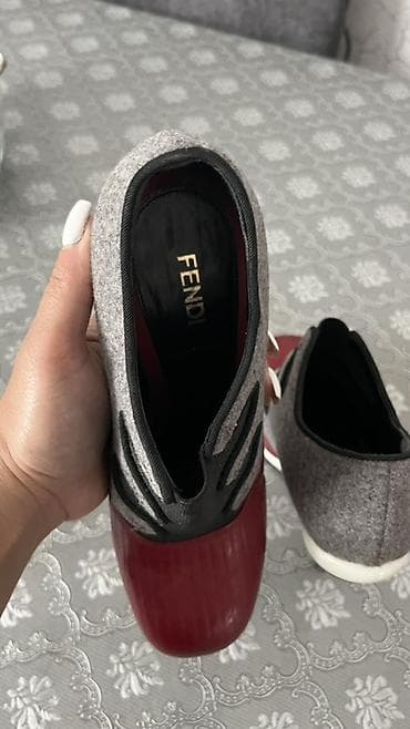 kajila bot: Fendi qadın yüksək dabanlı ayaqqabı - Brend: Fendi - İstehsal: Italy — 2