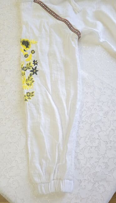 qizlar ucun mekteb koynekleri: Xs-s bədən — 3