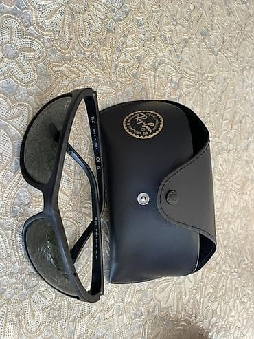 cins salvarlar kisi ucun: Gün eynəyi, Ray-Ban — 1