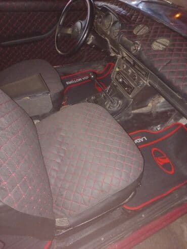 tap az qoşqular: VAZ 2106 (klassik sedan) – qırmızı rəng Xüsusiyyətlər: - Korpusu: 4 — 7