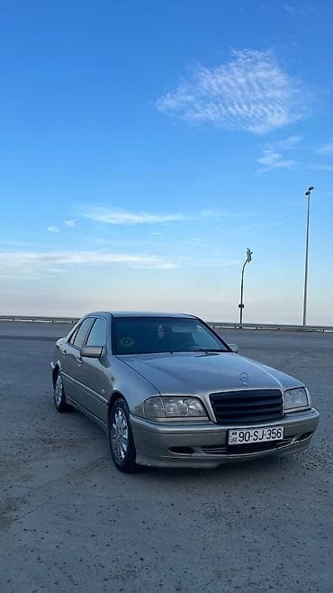 mercedes 112 motor: Mercedes-Benz C-Class: 2.2 l | 1999 il Sedan — 8
