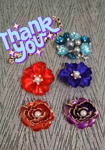 xari bulbul simvolu: Broşlar.Hamısı yenidir.2 eded alana cütü 10 manat — 1