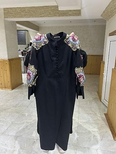 Qadın uzun don 40 razmer - Rəng: qara - Model: düz, uzun kəsim