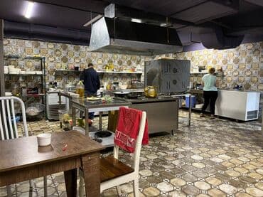 tendirxana icareye verilir 2025: Elimlər merosuna yaxın yol kənarı 220 kv.m sahəsi olan, yol kənarı — 12