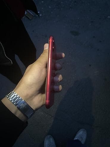 premier 7 kg: IPhone 11, Qırmızı, Face ID — 2