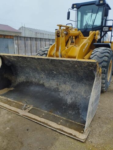 Alfa Romeo: Traktor motor 5 l, Yeni — 2