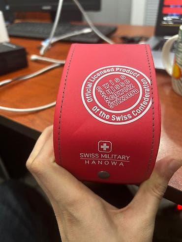 Личные вещи: Наручные часы, Swiss, цвет - Черный — 1