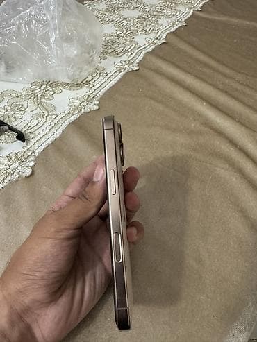 IPhone 16 Pro, 128 ГБ, Desert Titanium, Гарантия, Беспроводная зарядка, Face ID — 7