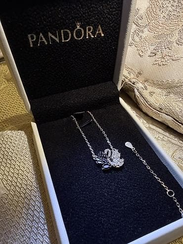 Boyunbağı, Pandora