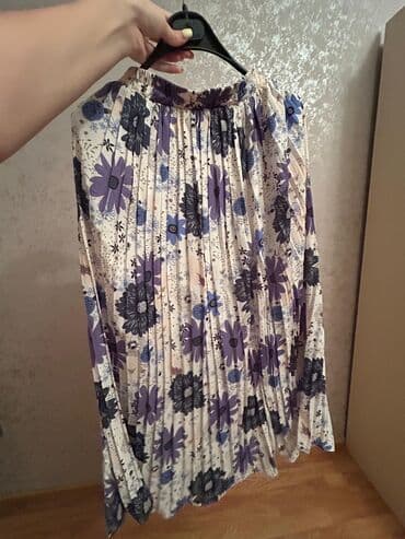 Sviterlər: Qadın geyimləri dəsti – 4 məhsul 1) Qırmızı quilted jilet - Rəng — 3