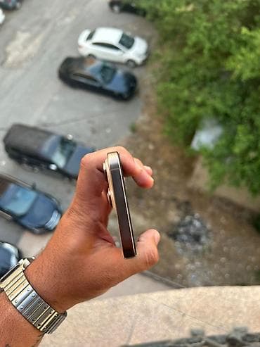 IPhone 16 Pro Max, 256 GB, Gümüşü, Face ID — 4