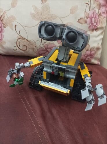 donlar toy üçün: Lego Wall
yeni
687 parca
qiymeti sondur — 4