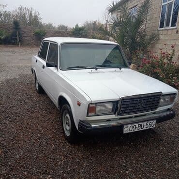 bmw 1 новая: Model: Lada 2107 (Rusiya istehsalı) Kuzov: sedan, 4 qapı Rəng: ağ — 2