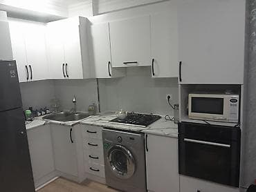 quxna mebilleri: Ağ rəngli, müasir dizaynlı mətbəx mebeli dəsti - Planlama: L şəklində — 4