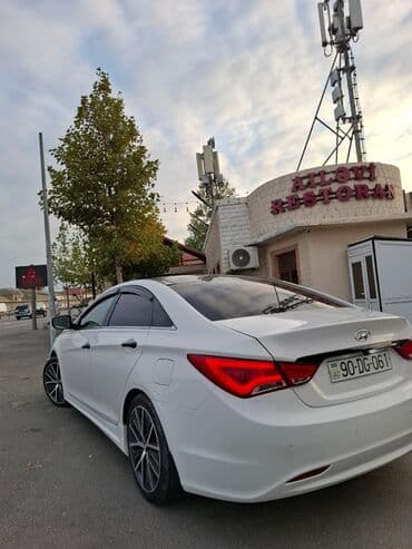 фольксваген тигуан 2 0: Hyundai Sonata: 2.4 l | 2010 il Sedan — 5