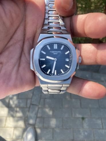 a klas: Patek Philippe Nautilus üslubunda qol saatı - Korpus və bilərzik — 4