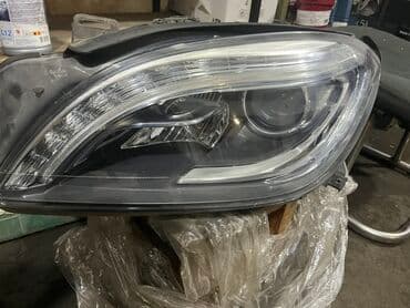 Sol, Yaxın və uzaq vuran işıqlar Mercedes-Benz, 2014 il, Orijinal, Yaponiya, İşlənmiş