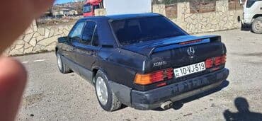 mersedes spoyler: Mercedes-Benz 190E sedan - Buraxılış ili: 1991 - Yanacaq: benzin - — 4