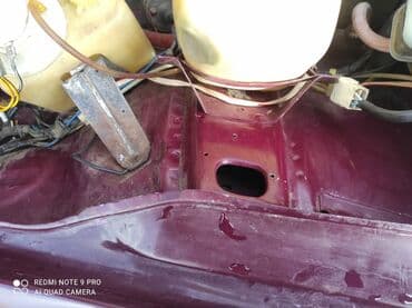 Коммерческий транспорт: ВАЗ (ЛАДА) 2107: 1.6 л | 2001 г. Седан — 6