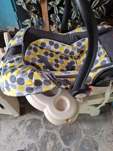 детская парта со стульчиком: Uşaq yemək kreslosu - Material: möhkəm plastik, krem rəng - Çıxarılan — 2