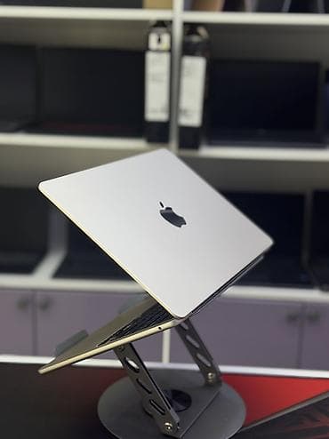 Apple MacBook: ◽Model : Macbook Air A3240 ◽Prosessor : M4 Chip ◽Ekran dioqanalı — 6