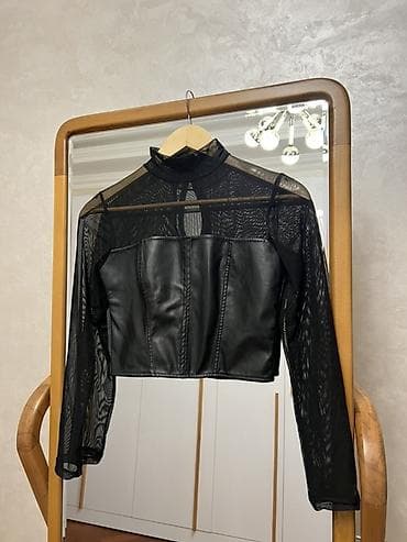 İki dəfə geyinilib, ideal vəziyyətdədir lalafo.az -da İki dəfə geyinilib, ideal vəziyyətdədir