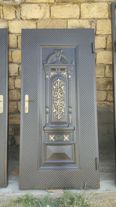 demirin qiymeti: Yeni Giriş qapısı 90x205 sm Zamok və çərçivə ilə, Zəmanətli, Ödənişli quraşdırma, Rayonlara çatdırılma, Ödənişli çatdırılma — 26