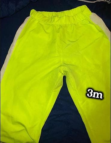 FAW: Bershka, M — 1