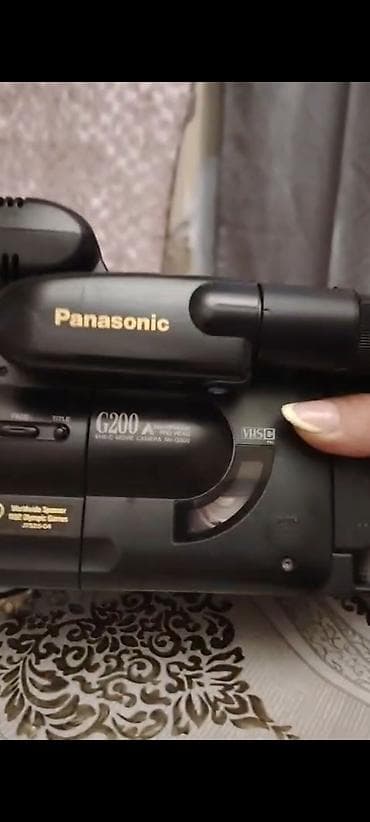 ses yazan kamera: Panasonic G200 VHS-C video kamera - Kaset tipi: VHS-C - Model: G200 — 3