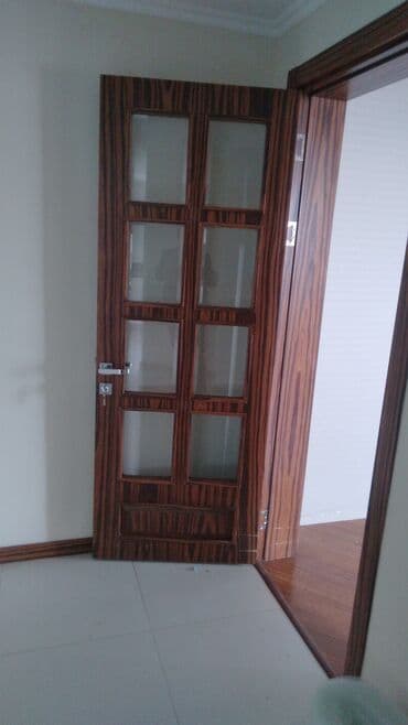 Furnitura və aksessuarlar: Taxta iç qapılar – dekorativ şpon örtüklü model - Material: təbii — 3