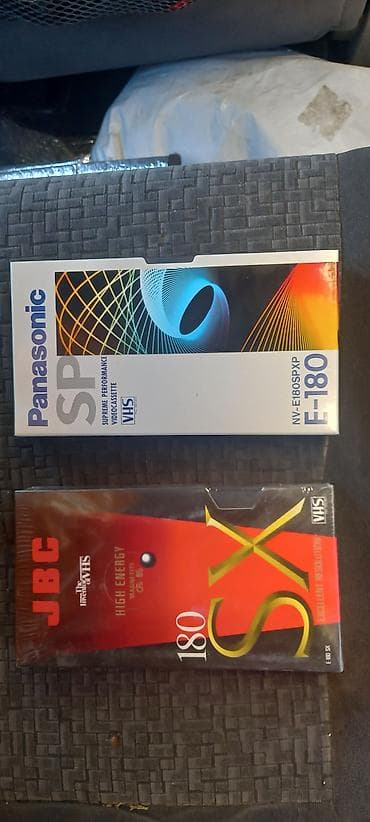 cd disklər: VHS videokasetlər – 180 dəqiqə - Modellər: Panasonic SP E-180 — 1