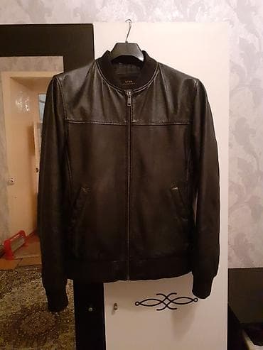 dəri kurtka kişi: Gencede satilir Quzu derisinen Natural koja kurtka Urban Moskvadan — 2