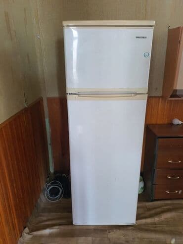 витринный холодильник для мяса: 2 qapılı Beko Soyuducu Satılır, rəng - Ağ — 1