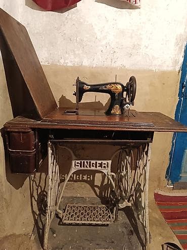 Singer retro tikiş maşını – masa ilə birgə - Mexaniki (ayaq pedallı) — 6