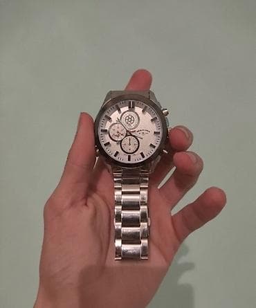 Yeni, Qol saatı, rəng - Gümüşü