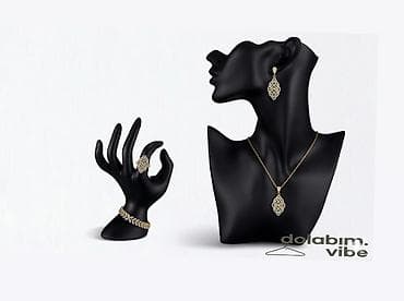 Zərgərlik dəsti – qızılı rəngdə Destde sep yoxdur, sekil ucun qoyulub