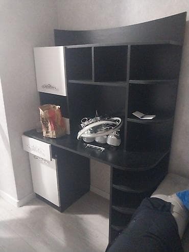 stolla: Künc masa, Polkalı, Siyirməli, MDF — 1