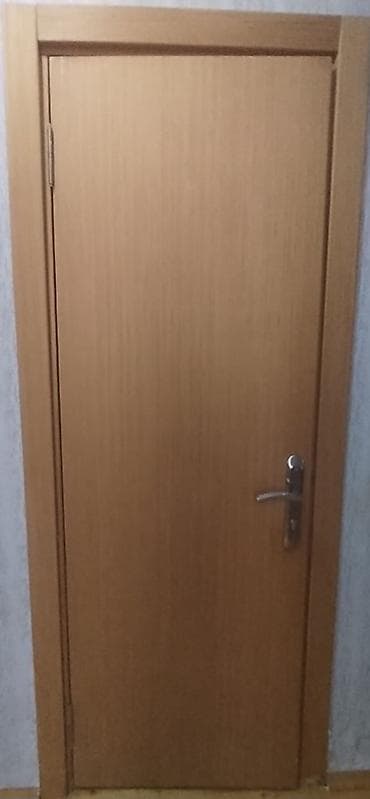 seyif qapi: Yataq otağı üçün İşlənmiş Otaq qapısı Çərçivə ilə, Ünvandan götürmə — 1
