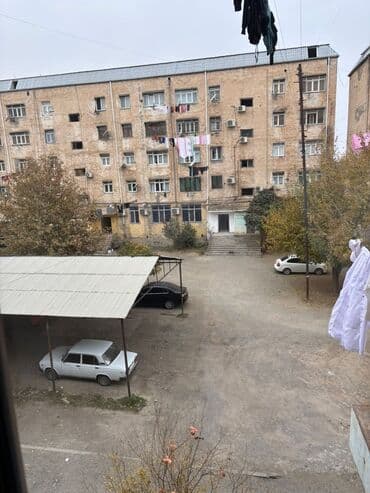 goycay kirayə evlər: 3 otaqlı, Yeni tikili, 60 kv. m — 2