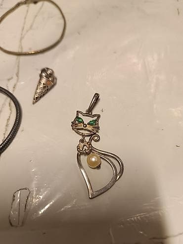 Bilərziklər: 45.35 qram 925 əyar sep,qolbaq və s — 3