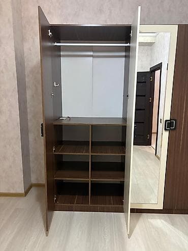 Yataq otağı üçün şkaf və tumba dəsti - Üç qapılı paltar şkafı: iki — 3